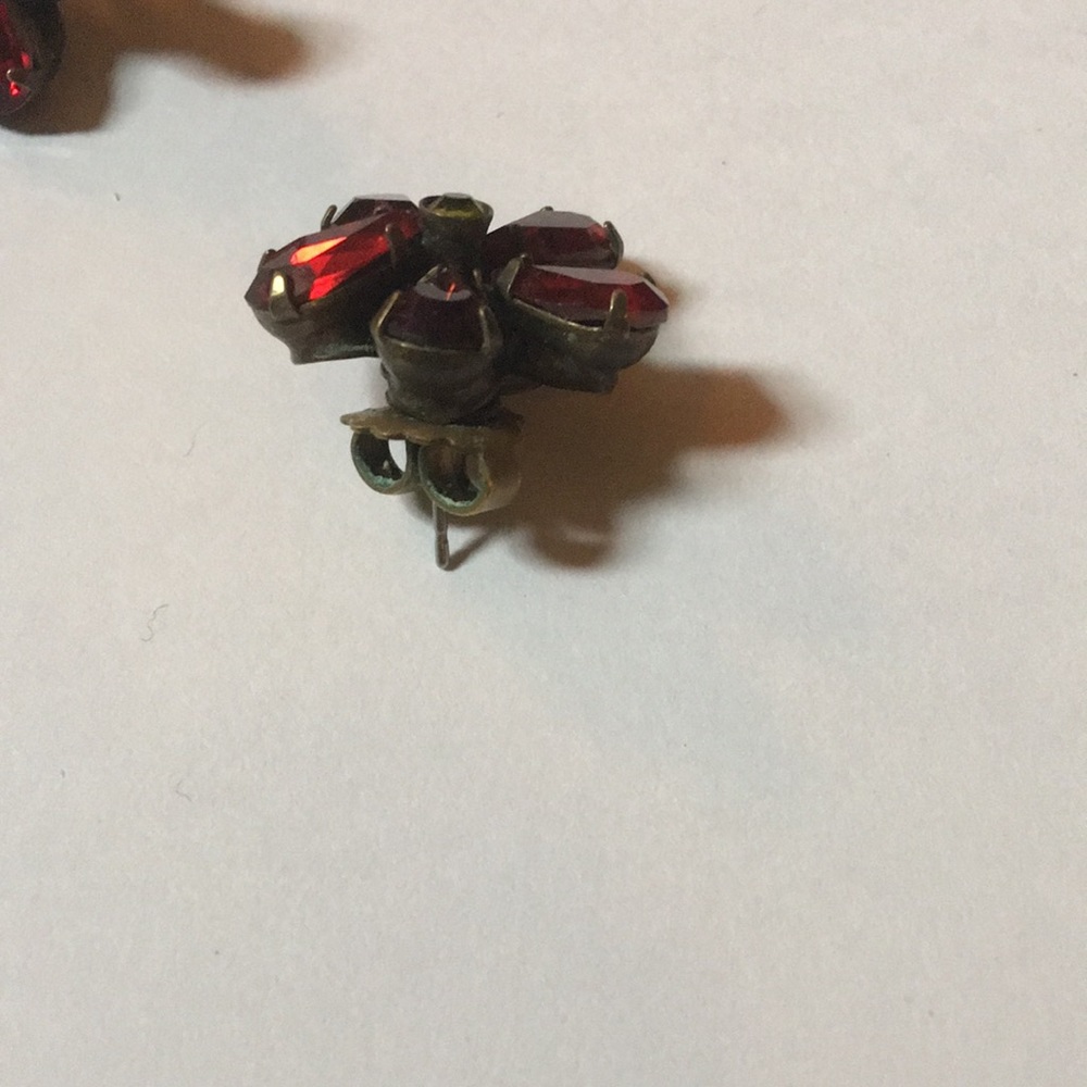Earrings - Picture 2 of 5
